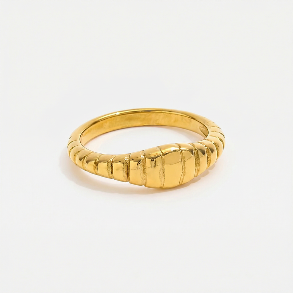 Lioriné Ring